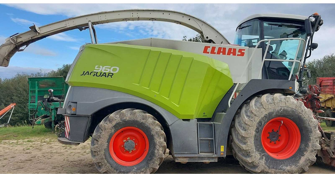 CLAAS - 2011 - 960 - HARVESTER-CHOPPER - Forage harvester: picture 5 CLAAS - 2011 - 960 - HARVESTER-CHOPPER - Forage harvester: picture 5