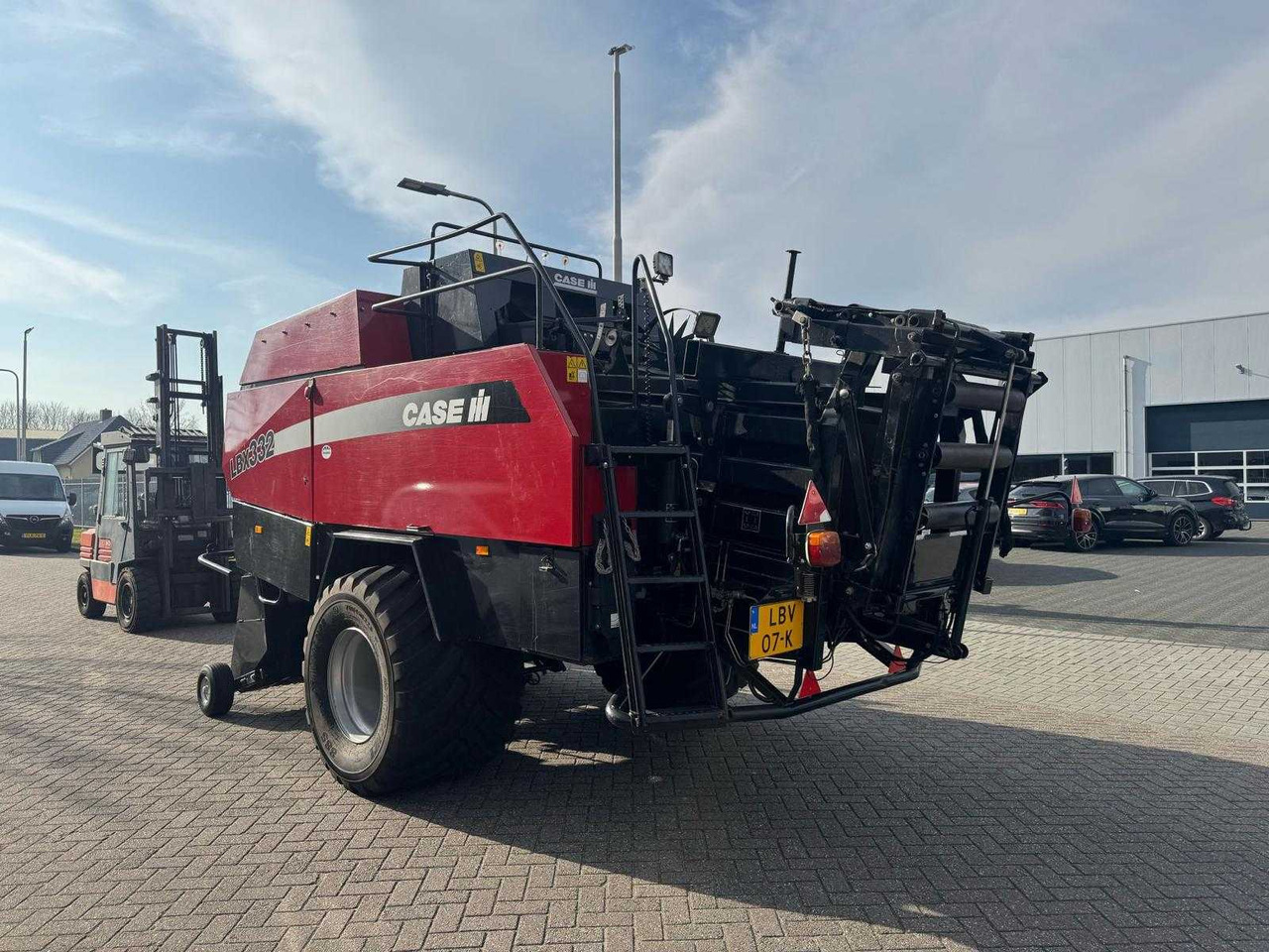 Case IH LBX 332 - Square baler: picture 5 Case IH LBX 332 - Square baler: picture 5