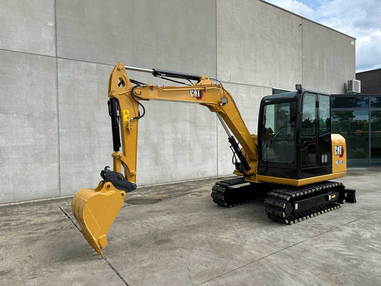 Caterpillar 305.5E2 - Crawler excavator: picture 1 Caterpillar 305.5E2 - Crawler excavator: picture 1
