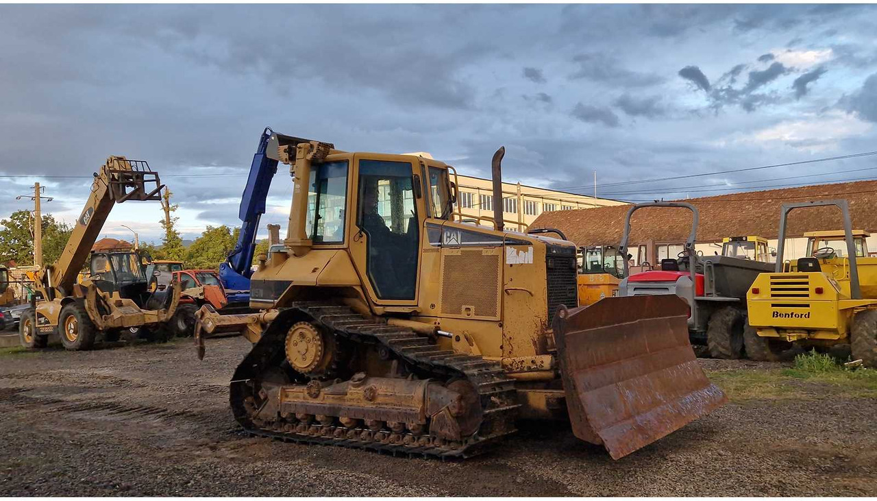 Caterpillar D5N - Bulldozer: picture 5 Caterpillar D5N - Bulldozer: picture 5