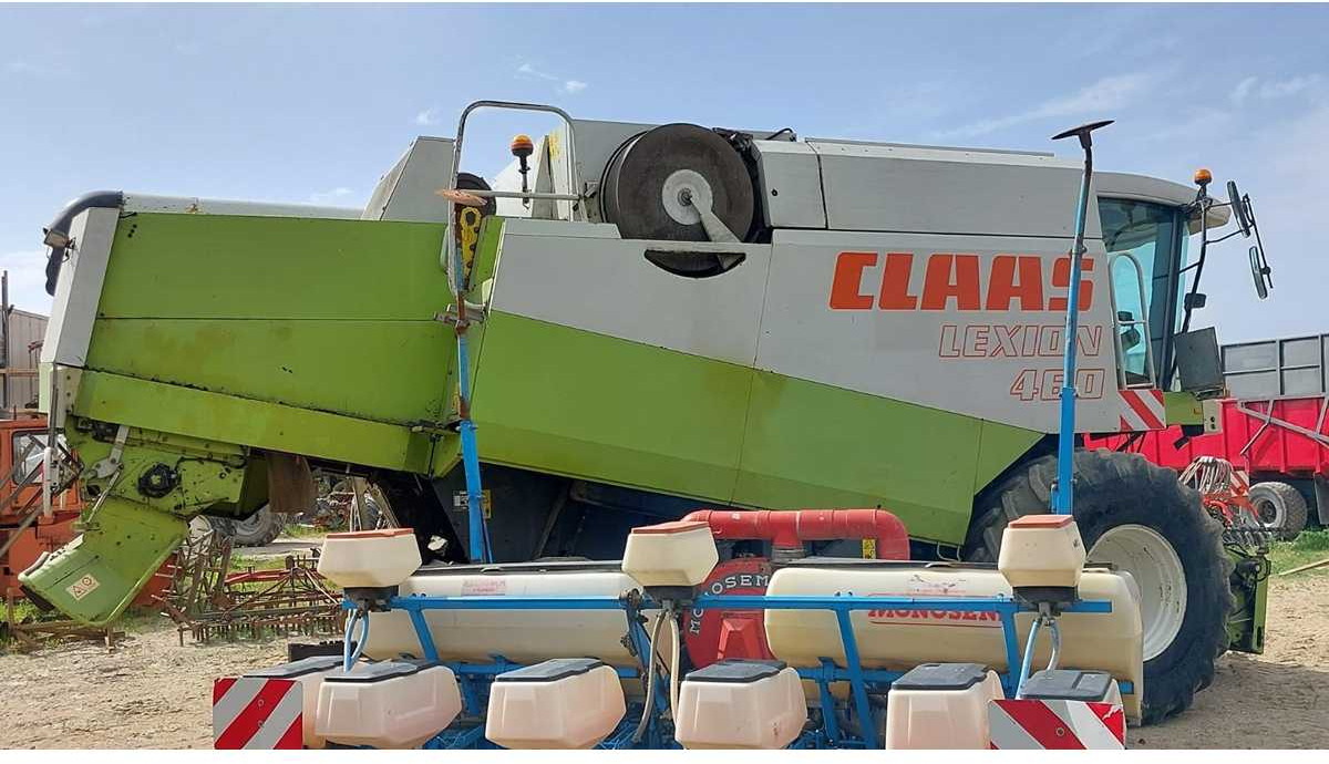 Claas Lexion 460 - Combine harvester: picture 3 Claas Lexion 460 - Combine harvester: picture 3