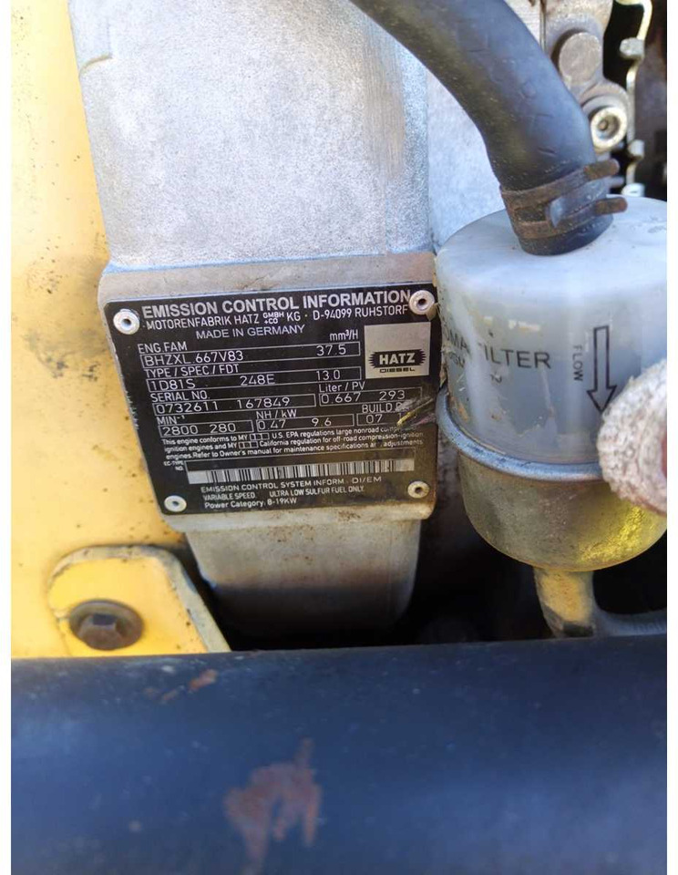 DYNAPAC LG500 - Vibratory plate: picture 4 DYNAPAC LG500 - Vibratory plate: picture 4