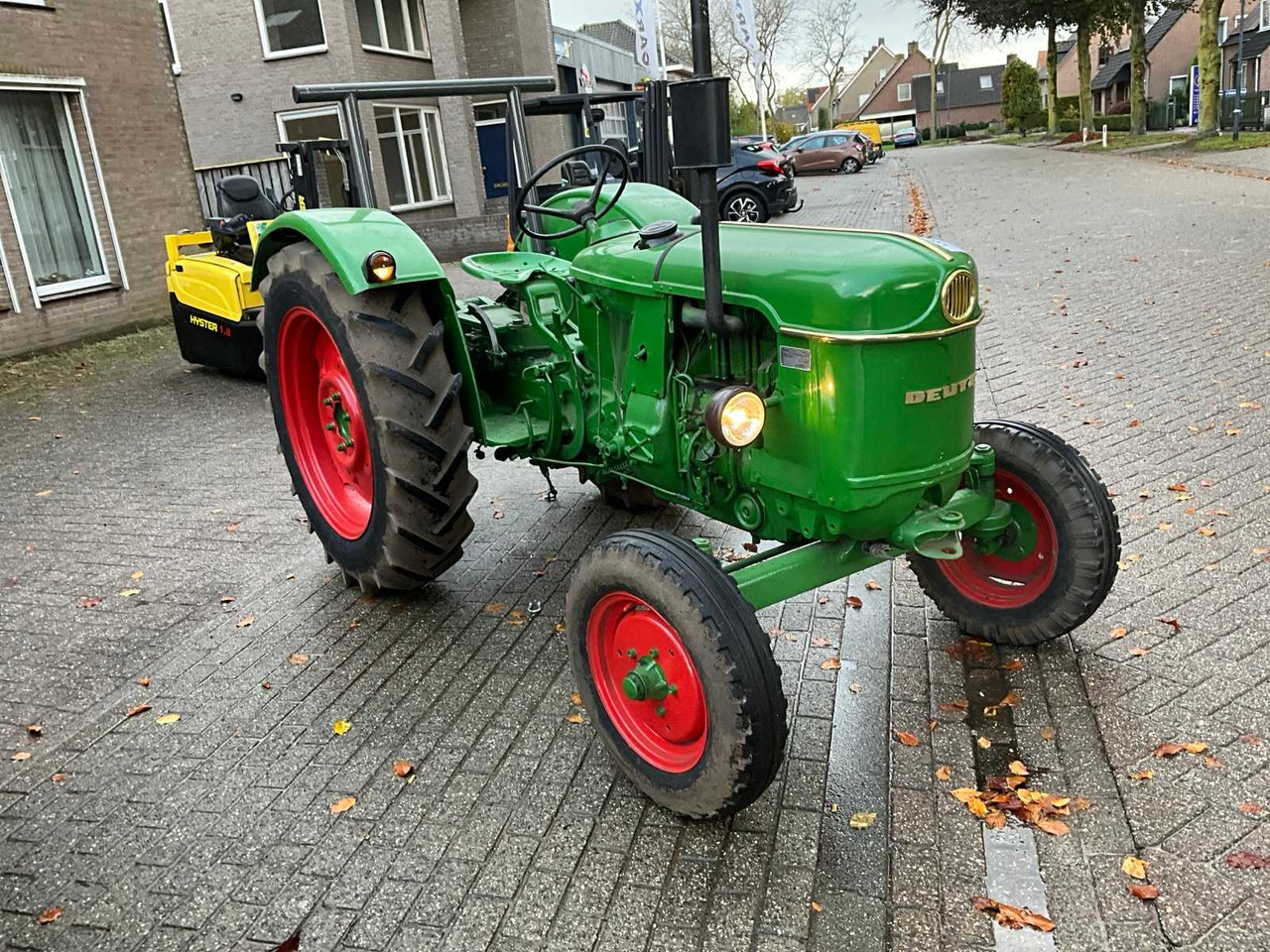 Deutz D30-NG/NFG - Farm tractor: picture 4 Deutz D30-NG/NFG - Farm tractor: picture 4
