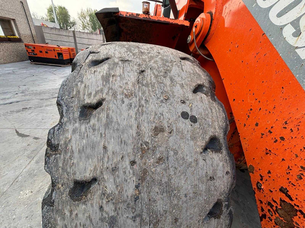 Wheel loader Doosan DL550: picture 12