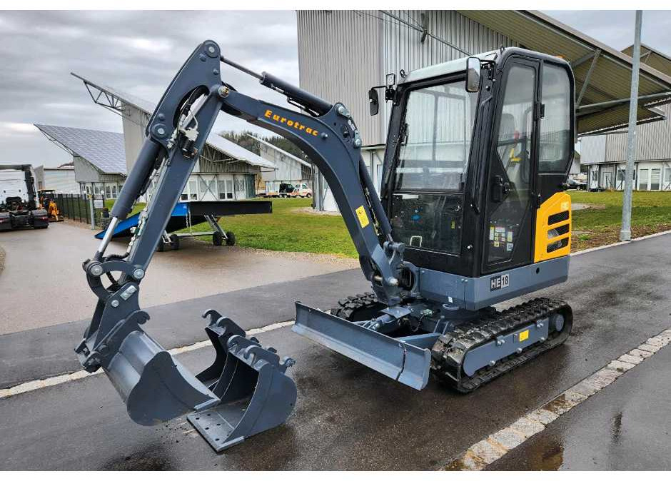 Eurotrac HE18 - Mini excavator: picture 2 Eurotrac HE18 - Mini excavator: picture 2