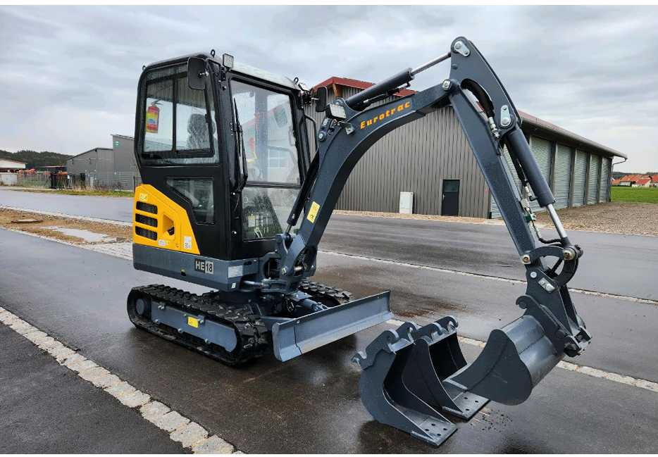 Eurotrac HE18 - Mini excavator: picture 3 Eurotrac HE18 - Mini excavator: picture 3