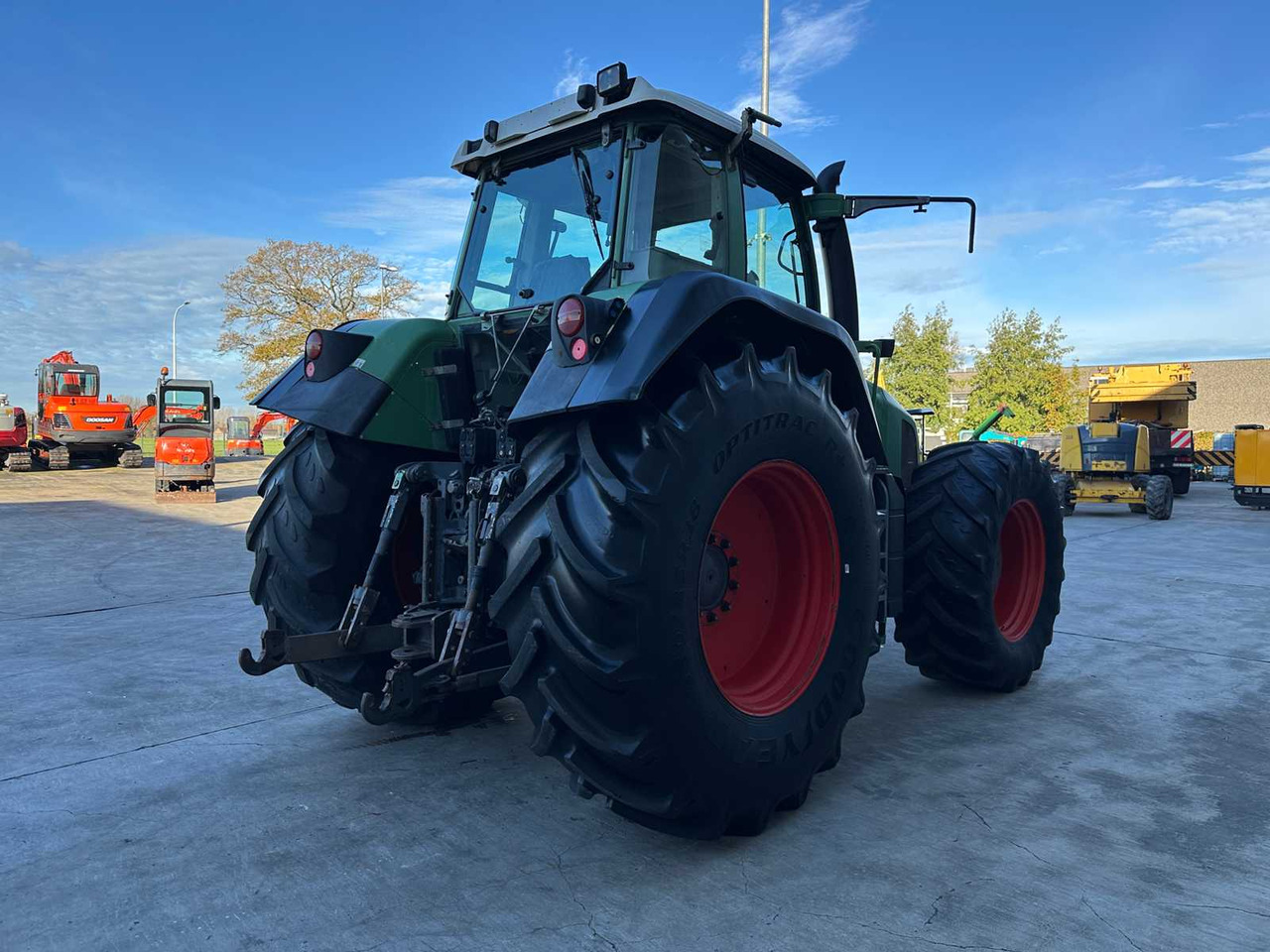 FENDT - 2002 - 926 - FOUR-WHEEL DRIVE AGRICULTURAL TRACTOR - Farm tractor: picture 5 FENDT - 2002 - 926 - FOUR-WHEEL DRIVE AGRICULTURAL TRACTOR - Farm tractor: picture 5