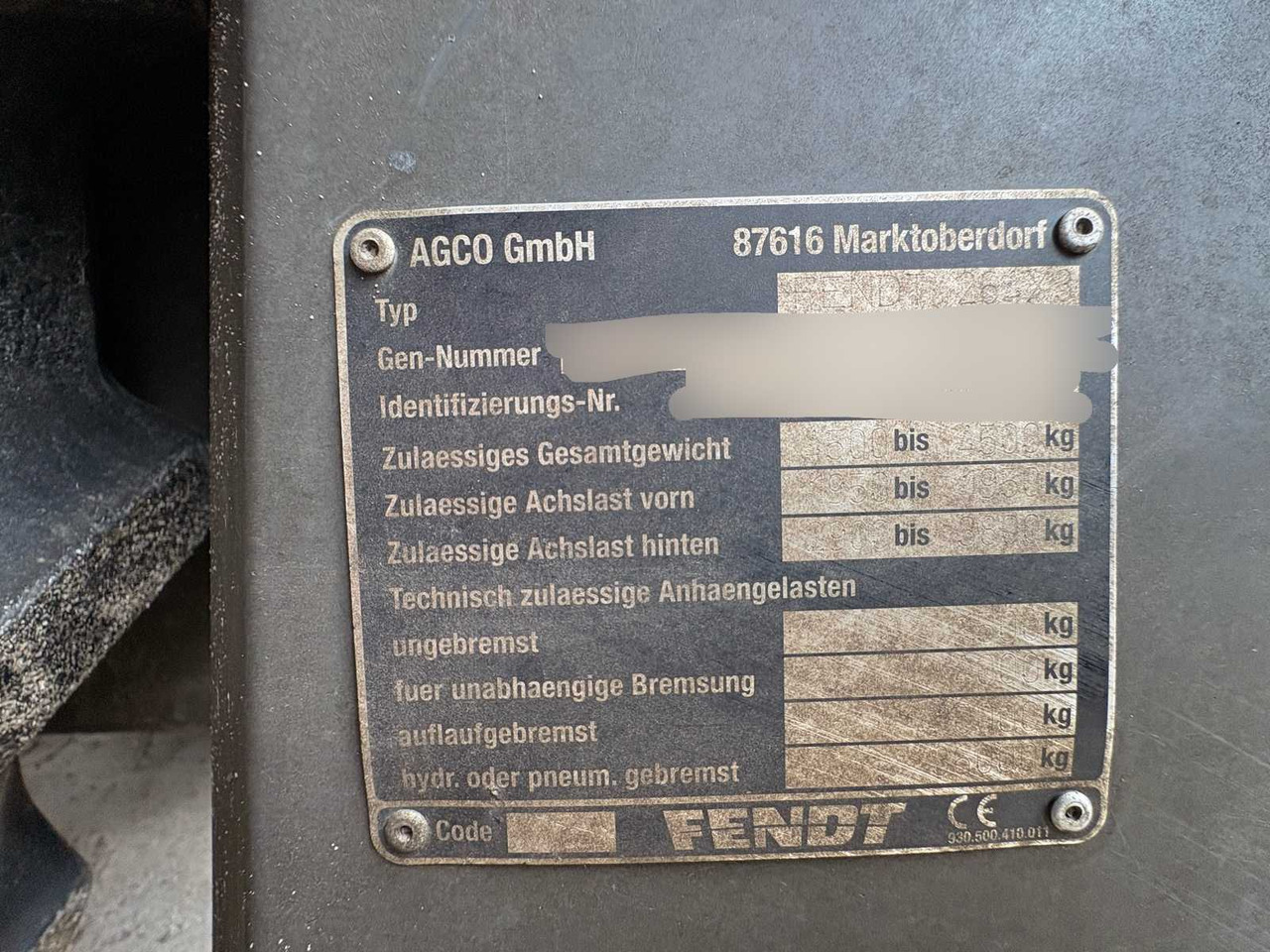 Farm tractor Fendt 211 Vario TMS V: picture 22