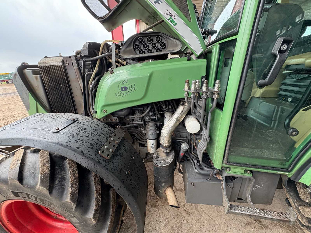 Farm tractor Fendt 211 Vario TMS V: picture 20