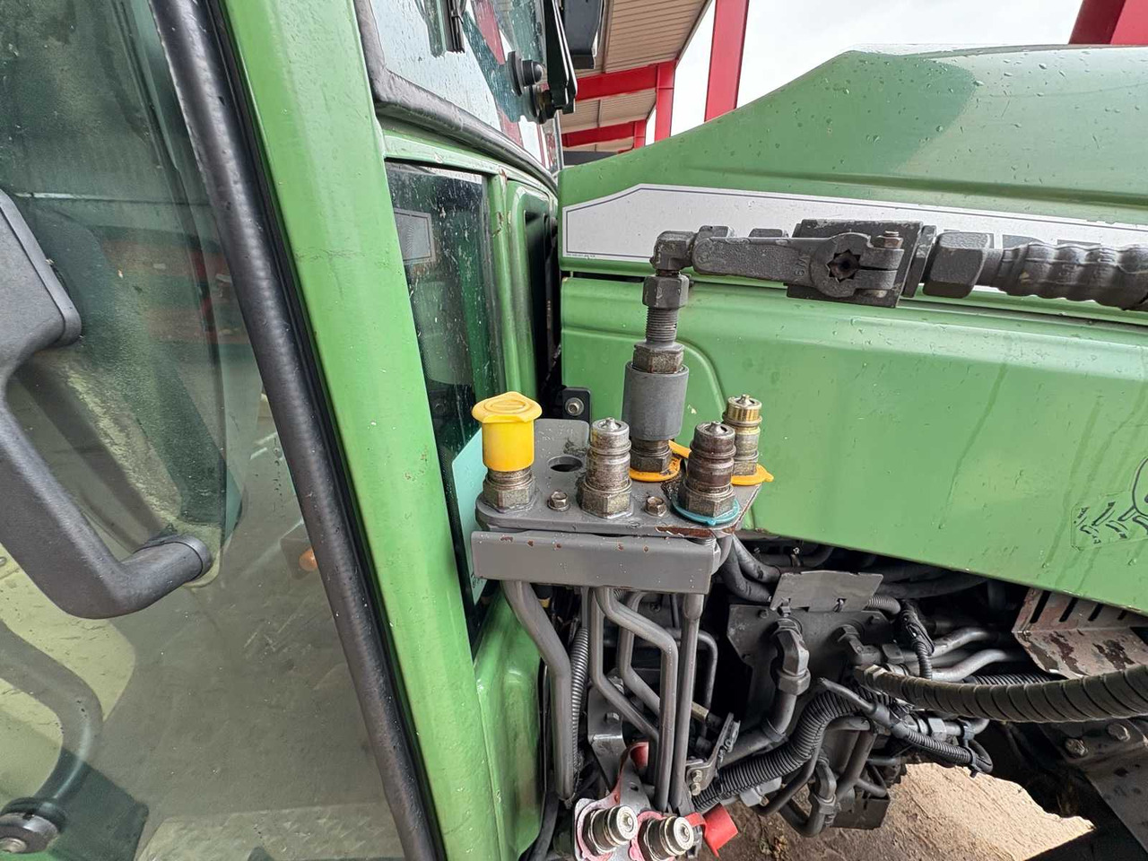 Farm tractor Fendt 211 Vario TMS V: picture 23