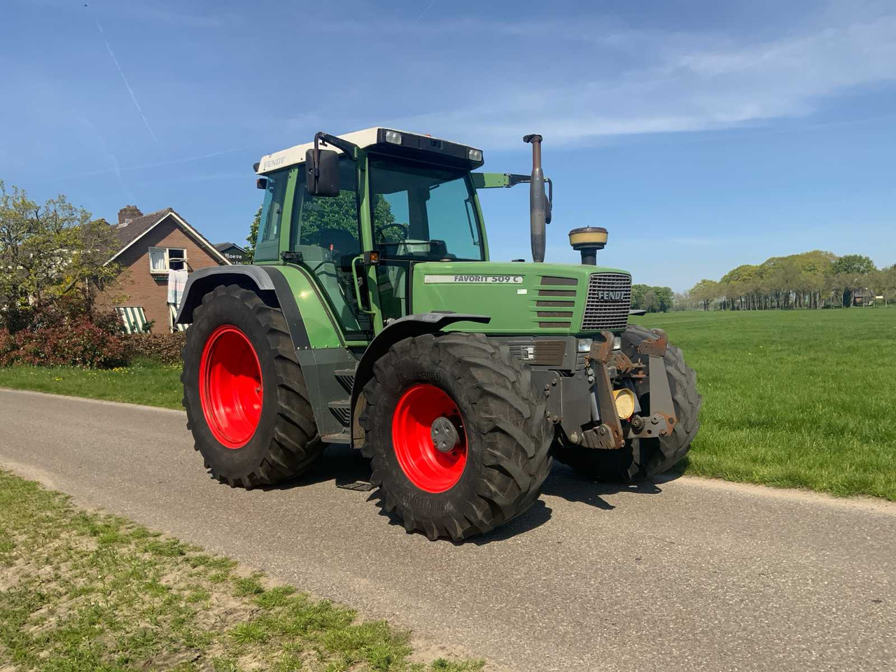 Fendt 509C - Farm tractor: picture 2 Fendt 509C - Farm tractor: picture 2