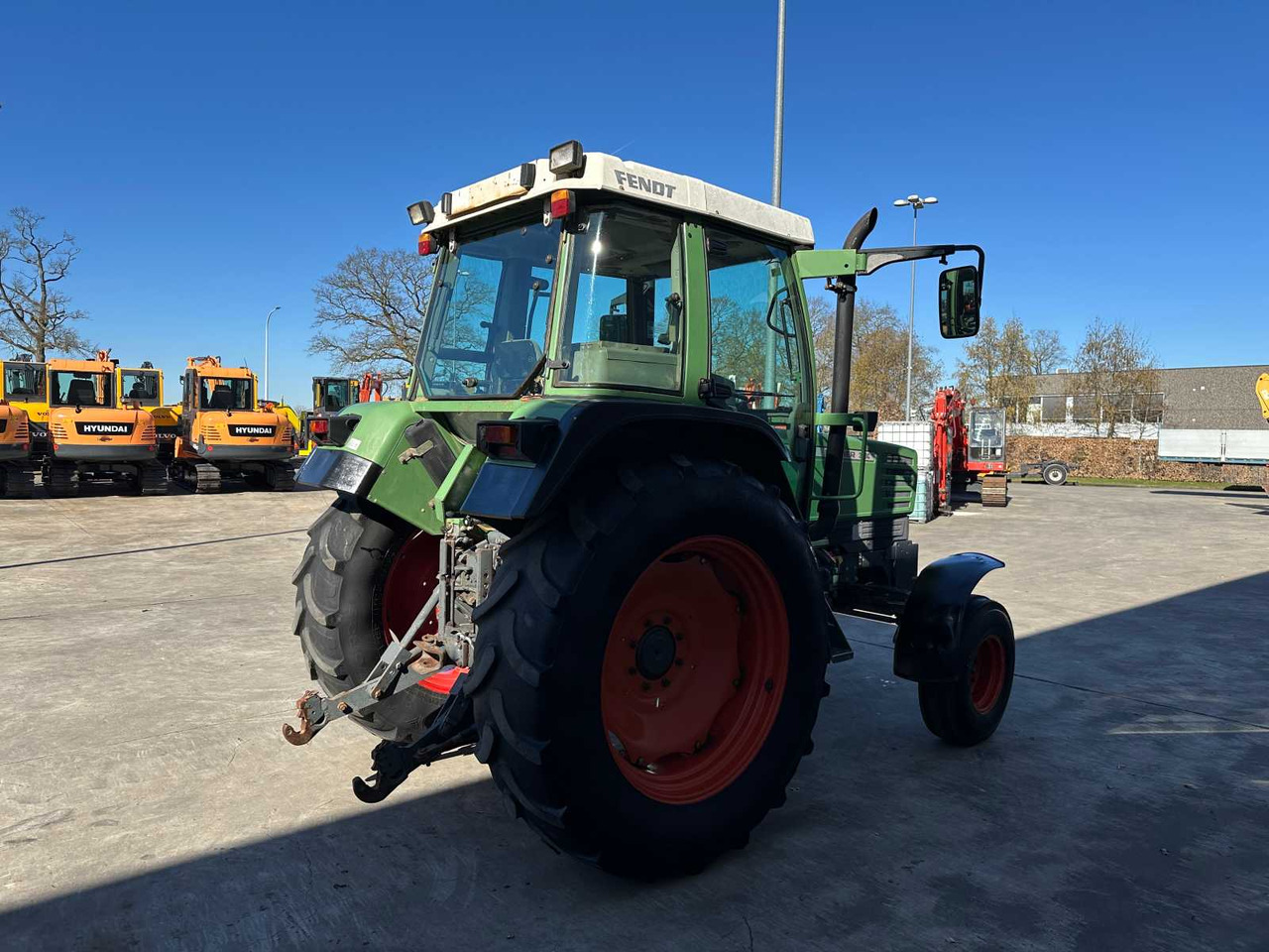 Fendt Farmer 308C - Farm tractor: picture 4 Fendt Farmer 308C - Farm tractor: picture 4