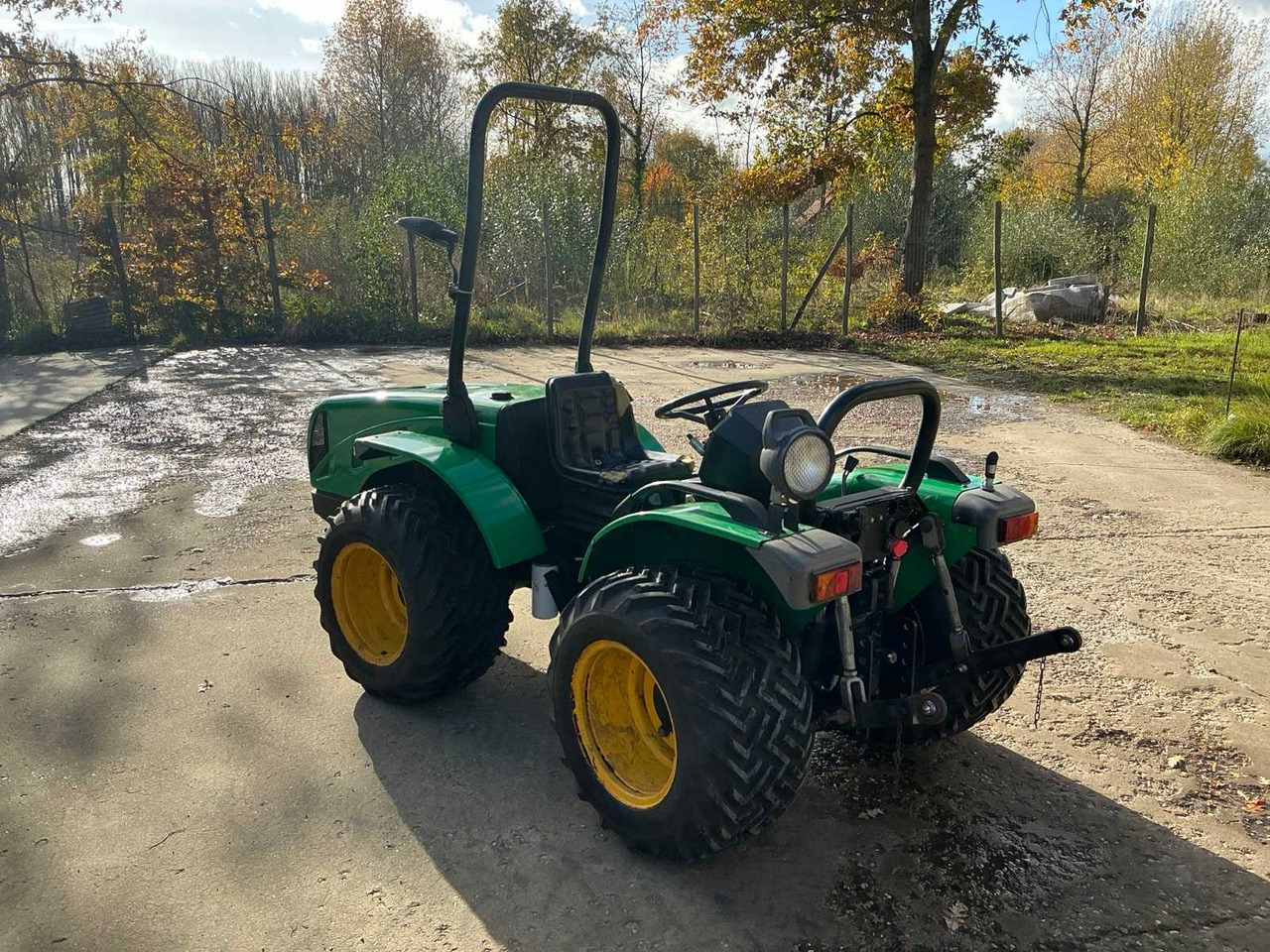 Ferrari F50LE AR - Compact tractor: picture 3 Ferrari F50LE AR - Compact tractor: picture 3
