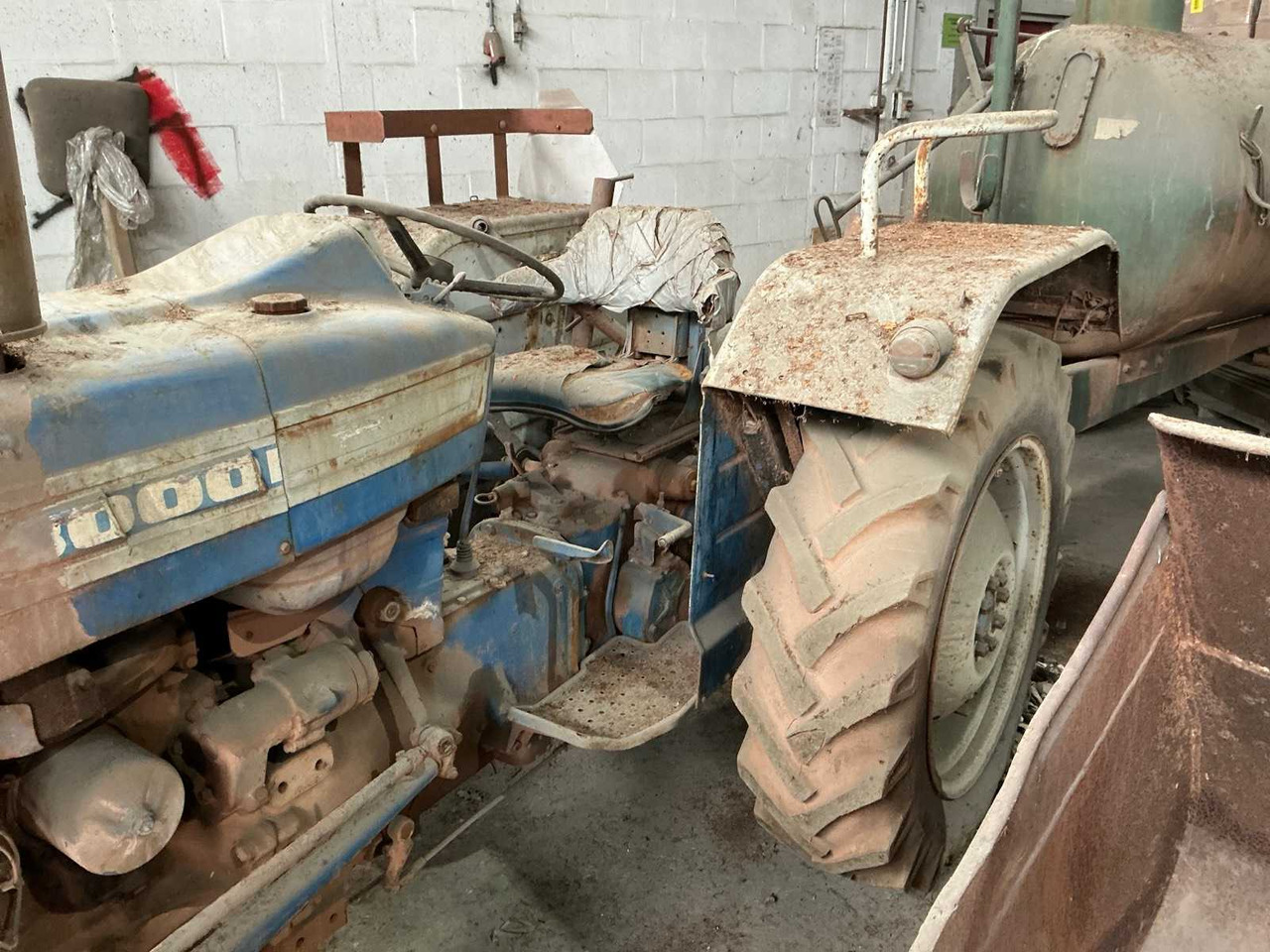 Ford 3000 - Farm tractor: picture 4 Ford 3000 - Farm tractor: picture 4