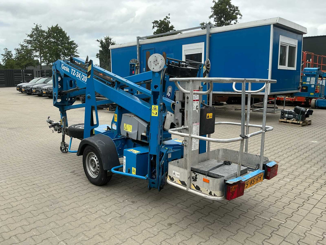 Genie TZ34/20 - Aerial platform: picture 3 Genie TZ34/20 - Aerial platform: picture 3