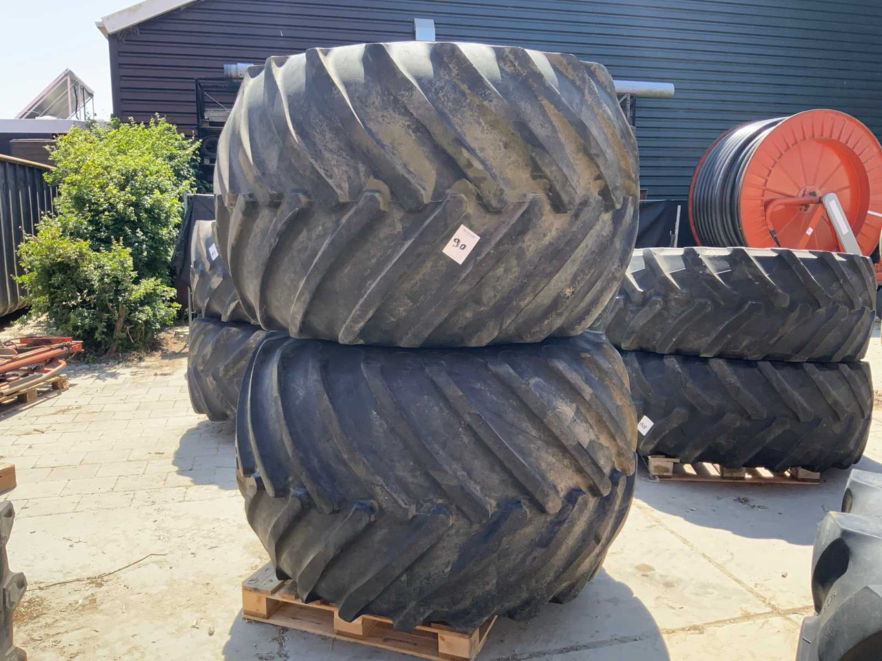 Good Year Super terra -grip - Wheels and tires for Farm tractor: picture 2 Good Year Super terra -grip - Wheels and tires for Farm tractor: picture 2