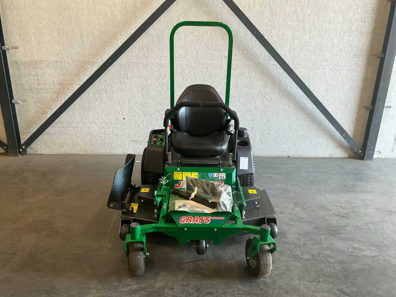 Grassmowers JRZ1 48 - Garden mower: picture 2 Grassmowers JRZ1 48 - Garden mower: picture 2