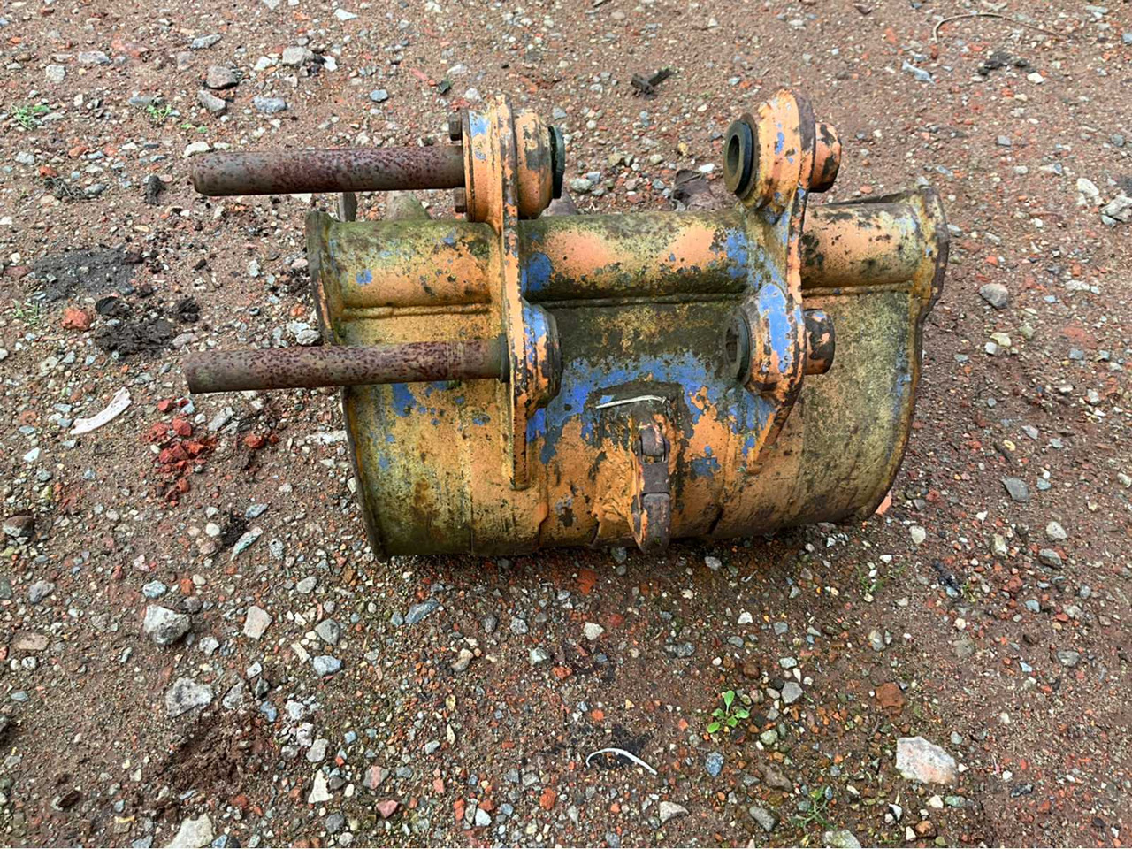 Mini excavator HANIX H15B MINI EXCAVATOR - 1 TON - ADJUSTABLE TRACKS FROM 72CM!: picture 17 Mini excavator HANIX H15B MINI EXCAVATOR - 1 TON - ADJUSTABLE TRACKS FROM 72CM!: picture 17