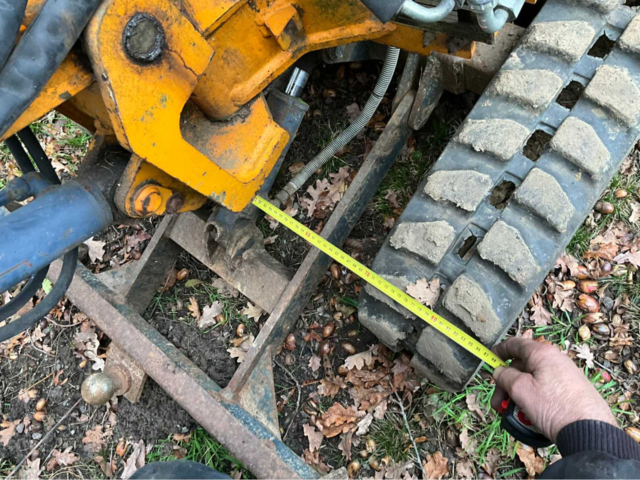 Mini excavator HANIX H15B MINI EXCAVATOR - 1 TON - ADJUSTABLE TRACKS FROM 72CM!: picture 18 Mini excavator HANIX H15B MINI EXCAVATOR - 1 TON - ADJUSTABLE TRACKS FROM 72CM!: picture 18