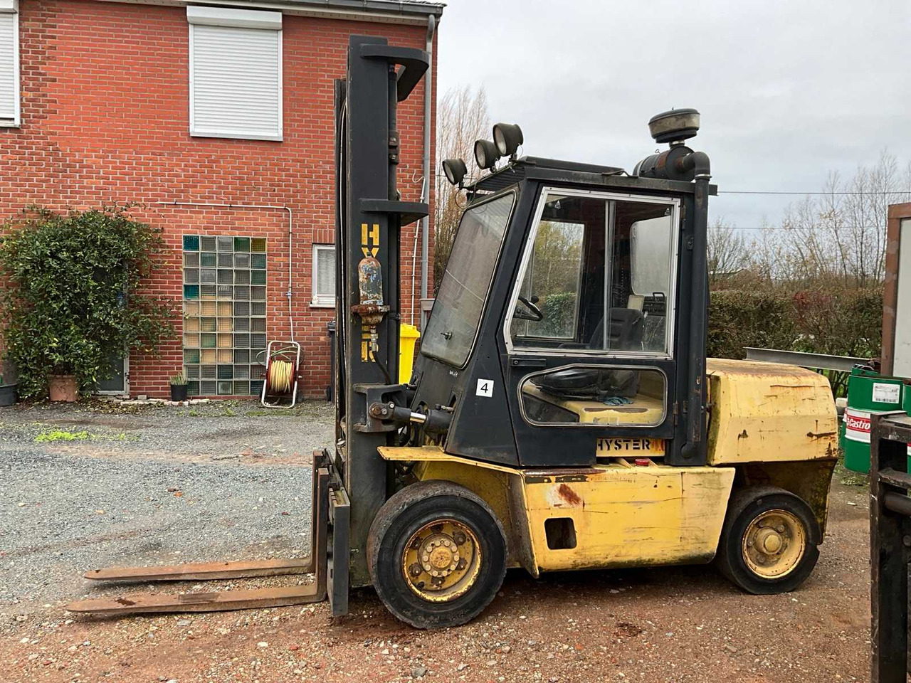 HYSTER H4.00XL FORKLIFT TRUCK - 4TON - WORKING - Forklift: picture 2 HYSTER H4.00XL FORKLIFT TRUCK - 4TON - WORKING - Forklift: picture 2