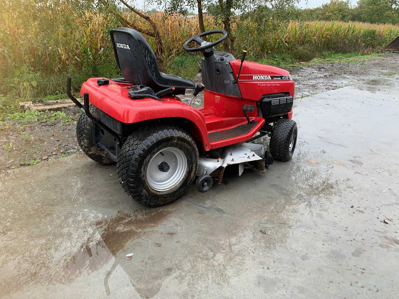 Honda - Garden mower: picture 2 Honda - Garden mower: picture 2