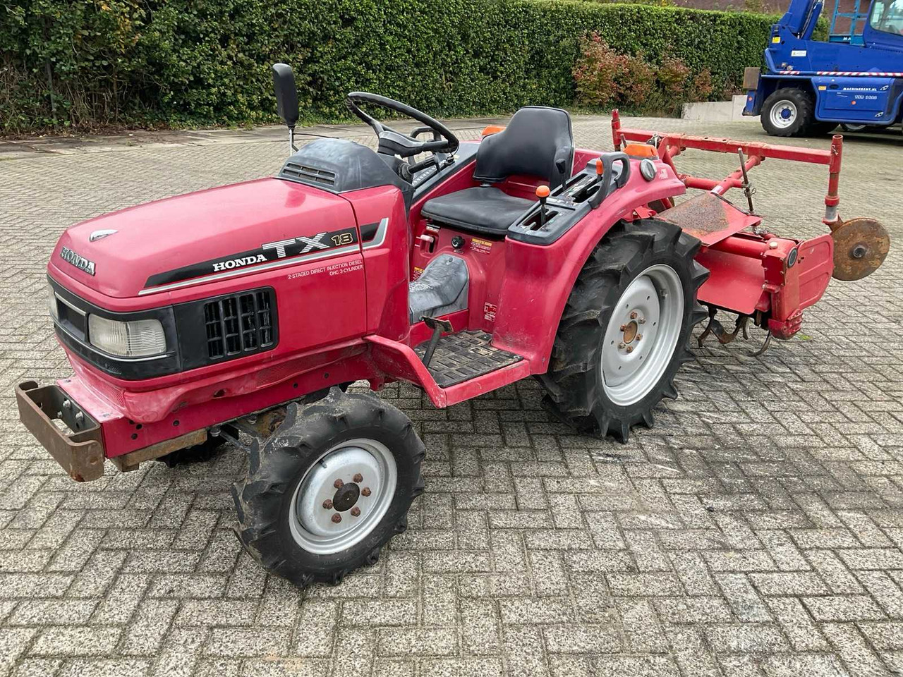 Honda TX18 - Compact tractor: picture 1 Honda TX18 - Compact tractor: picture 1