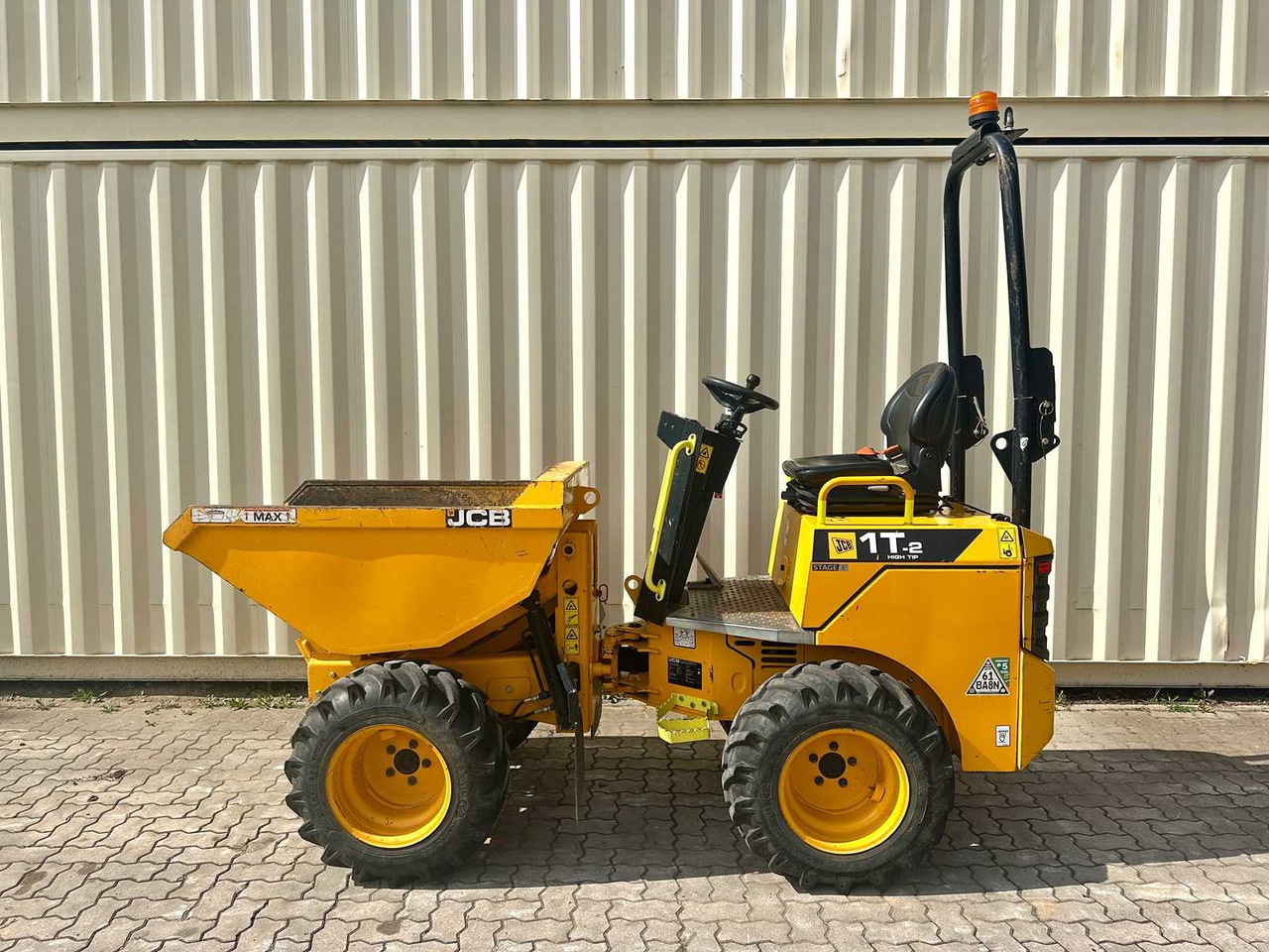 JCB - 1T-2 HIGH TIP - 2020 - DUMPER - Mini dumper: picture 5 JCB - 1T-2 HIGH TIP - 2020 - DUMPER - Mini dumper: picture 5