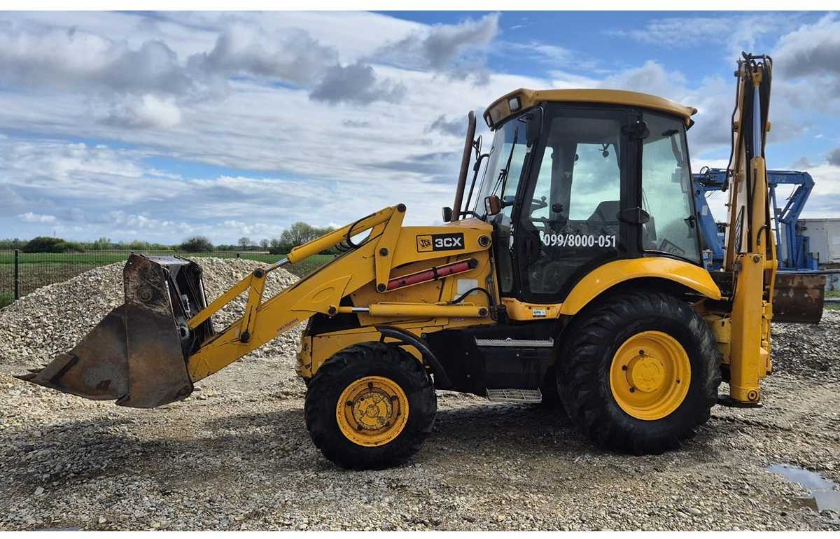JCB 3CX-4T - Backhoe loader: picture 3 JCB 3CX-4T - Backhoe loader: picture 3