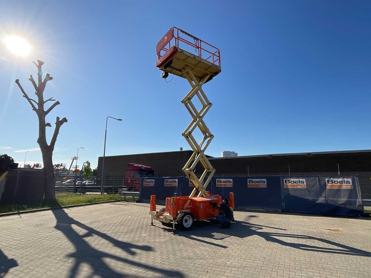 JLG 260MRT B - Aerial platform: picture 1 JLG 260MRT B - Aerial platform: picture 1