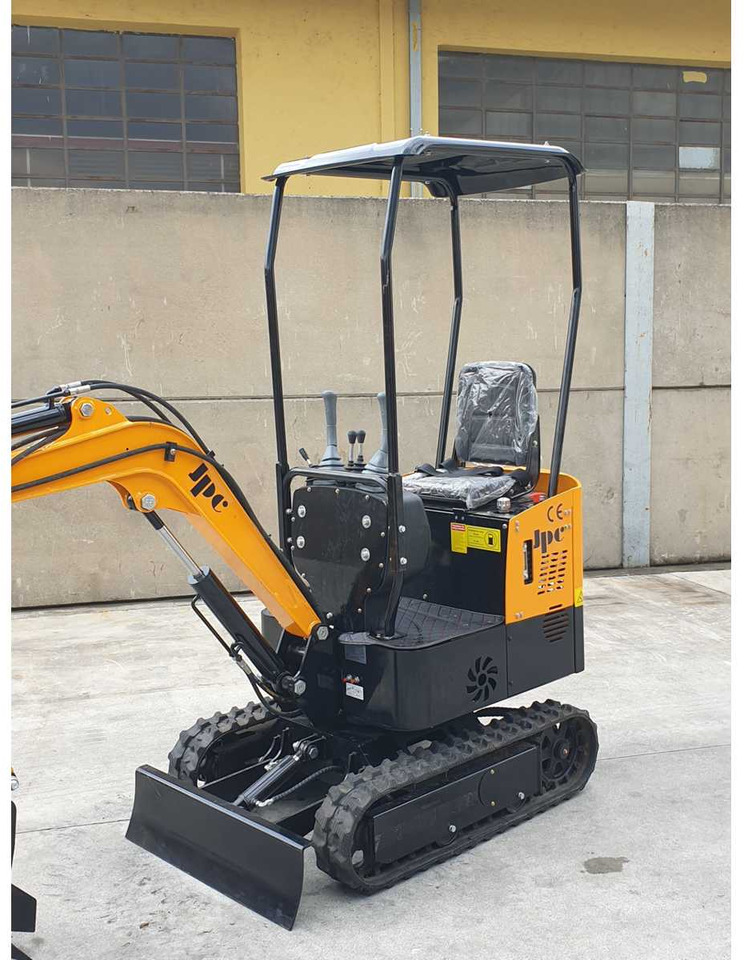 JPC - Mini excavator: picture 3 JPC - Mini excavator: picture 3