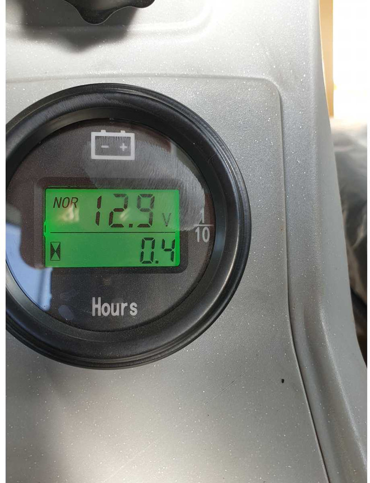 Mini excavator JPC KV15 MINI EXCAVATOR: picture 17 Mini excavator JPC KV15 MINI EXCAVATOR: picture 17