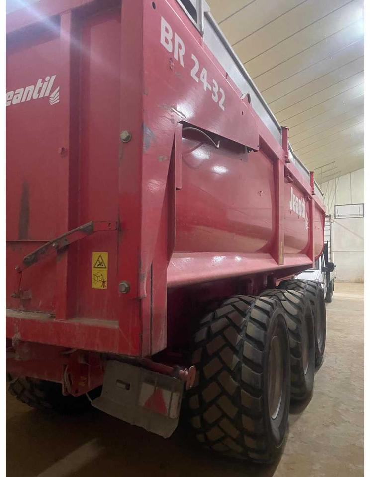 Jentil BR 24-32 - Farm tipping trailer/ Dumper: picture 5 Jentil BR 24-32 - Farm tipping trailer/ Dumper: picture 5