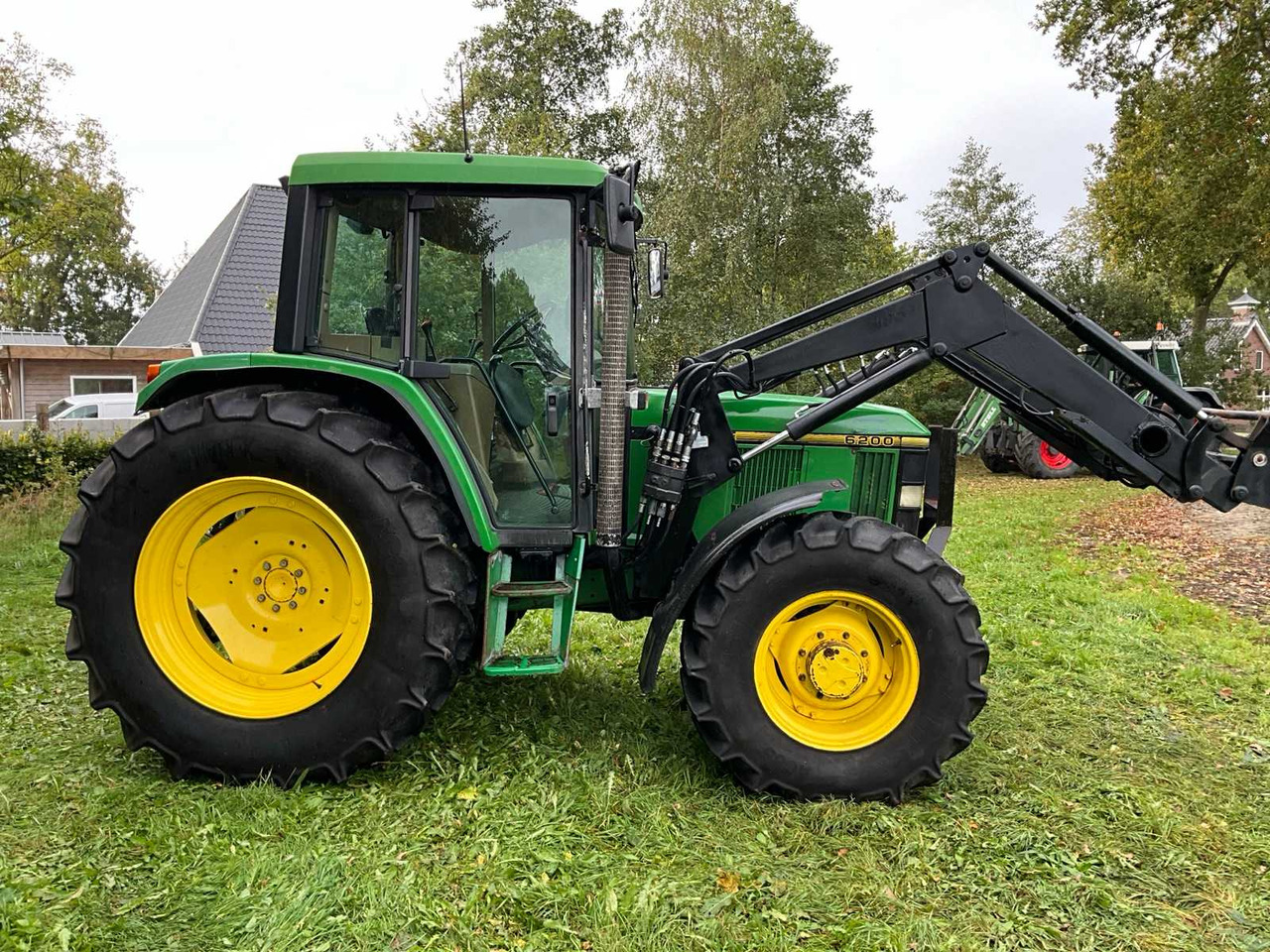 John Deere 6200 - Farm tractor: picture 5 John Deere 6200 - Farm tractor: picture 5