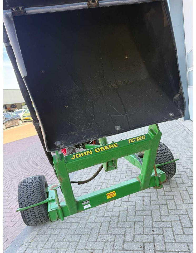John Deere TC125 - Garden equipment: picture 2 John Deere TC125 - Garden equipment: picture 2