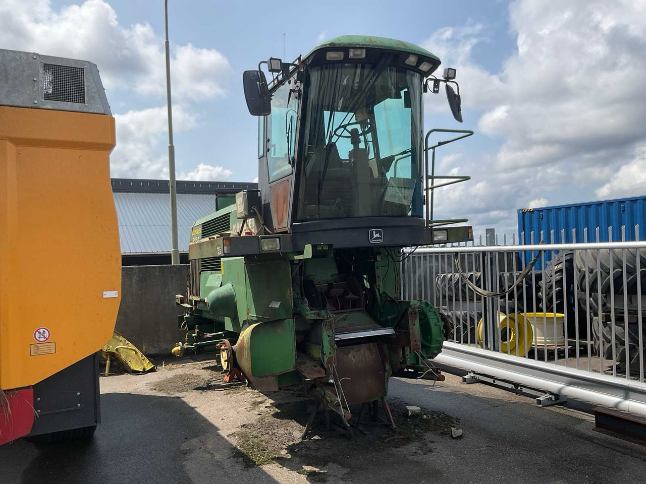 John deere 6950 Maximizer - Forage harvester: picture 2 John deere 6950 Maximizer - Forage harvester: picture 2