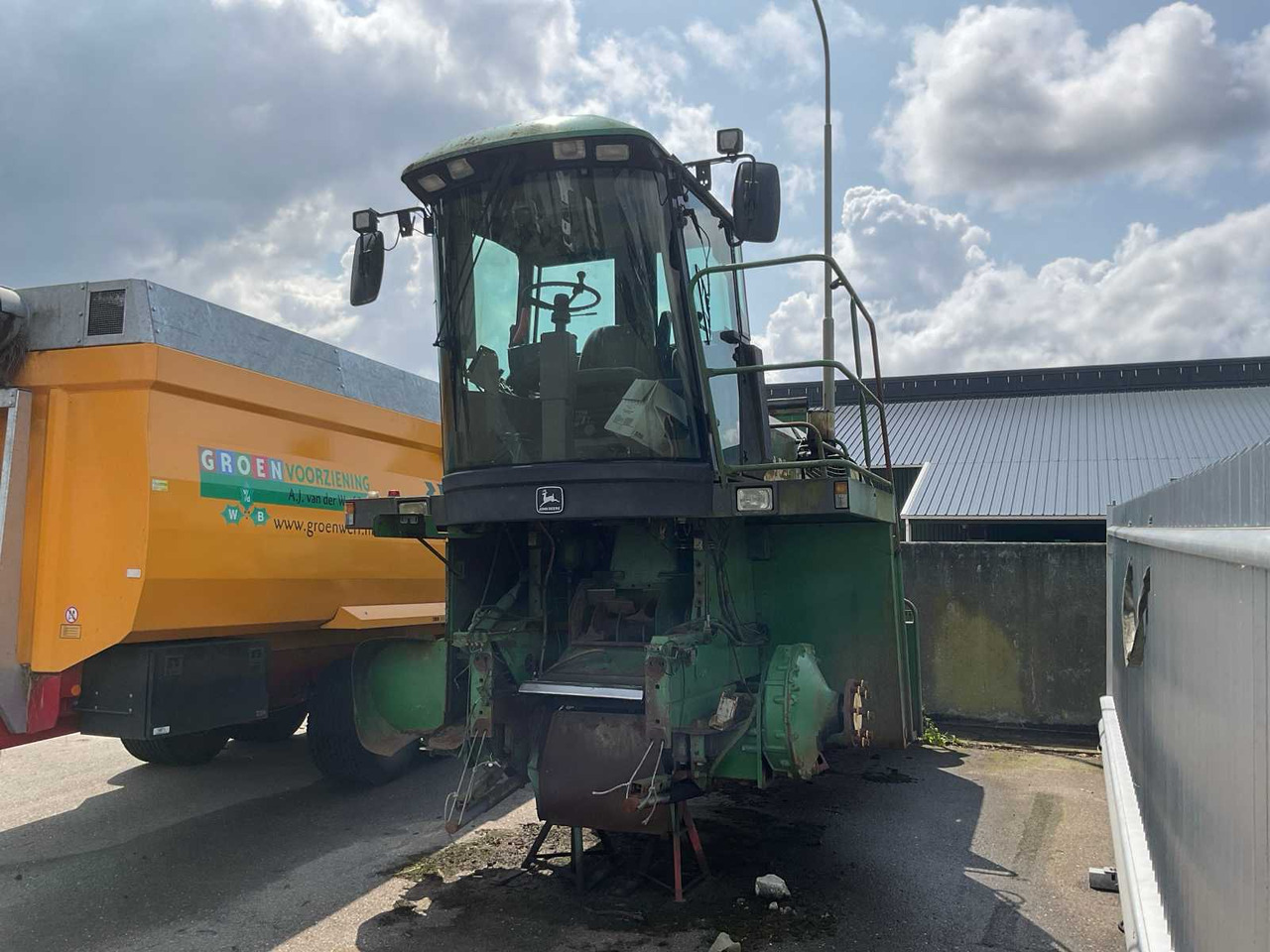 John deere 6950 Maximizer - Forage harvester: picture 1 John deere 6950 Maximizer - Forage harvester: picture 1