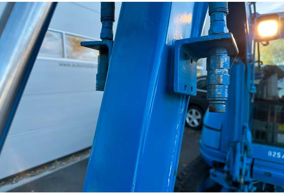 KUBOTA - U25 -3 - 2004 - MINI EXCAVATOR - Mini excavator: picture 4 KUBOTA - U25 -3 - 2004 - MINI EXCAVATOR - Mini excavator: picture 4