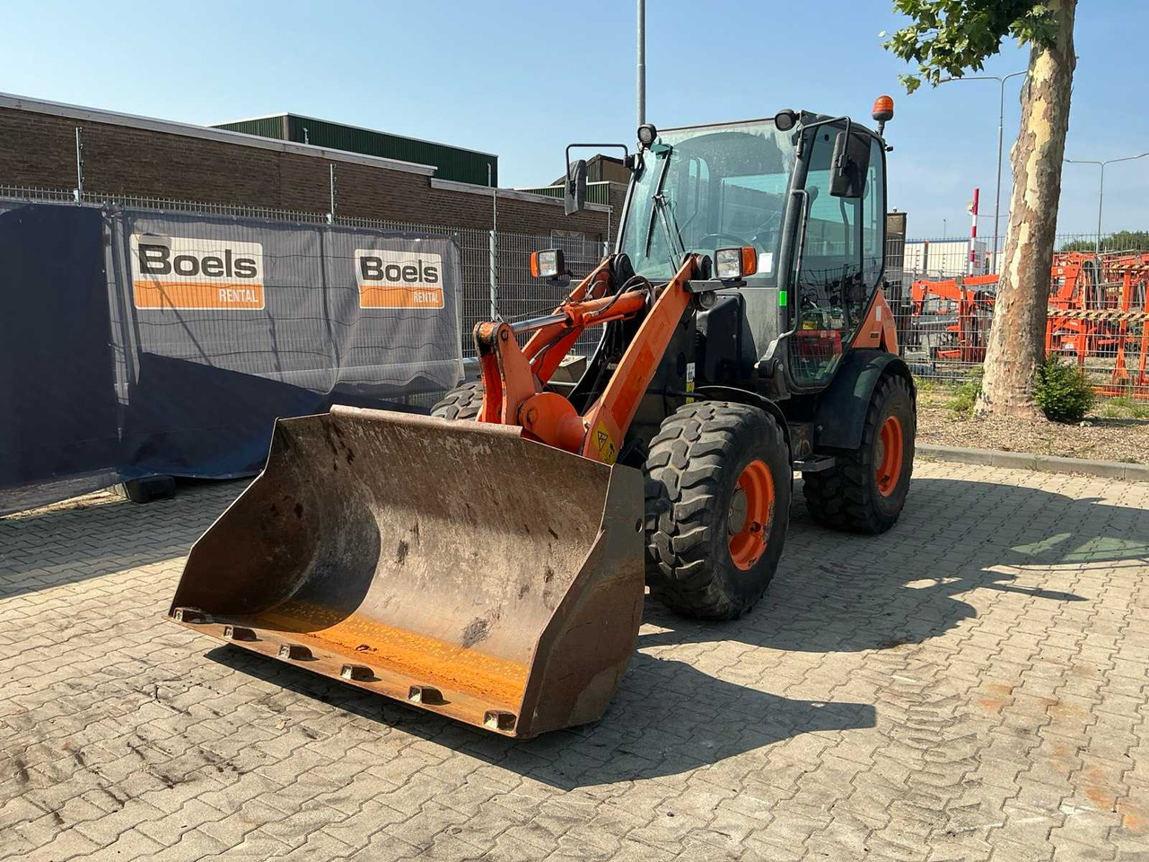 Komatsu WA-70-7 - Wheel loader: picture 2 Komatsu WA-70-7 - Wheel loader: picture 2