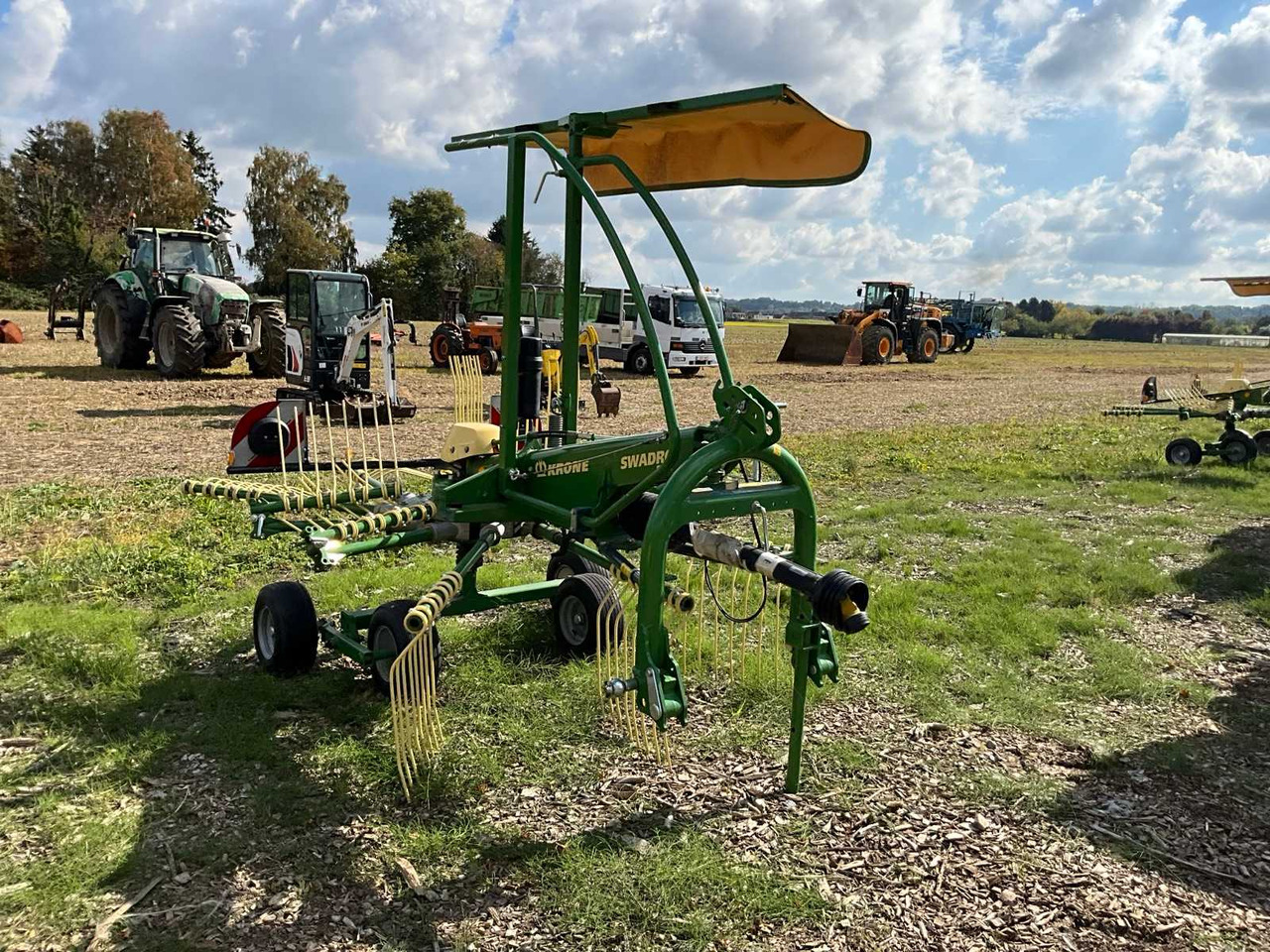 Krone Swadro S380 KS102-04 - Hay and forage equipment: picture 3 Krone Swadro S380 KS102-04 - Hay and forage equipment: picture 3