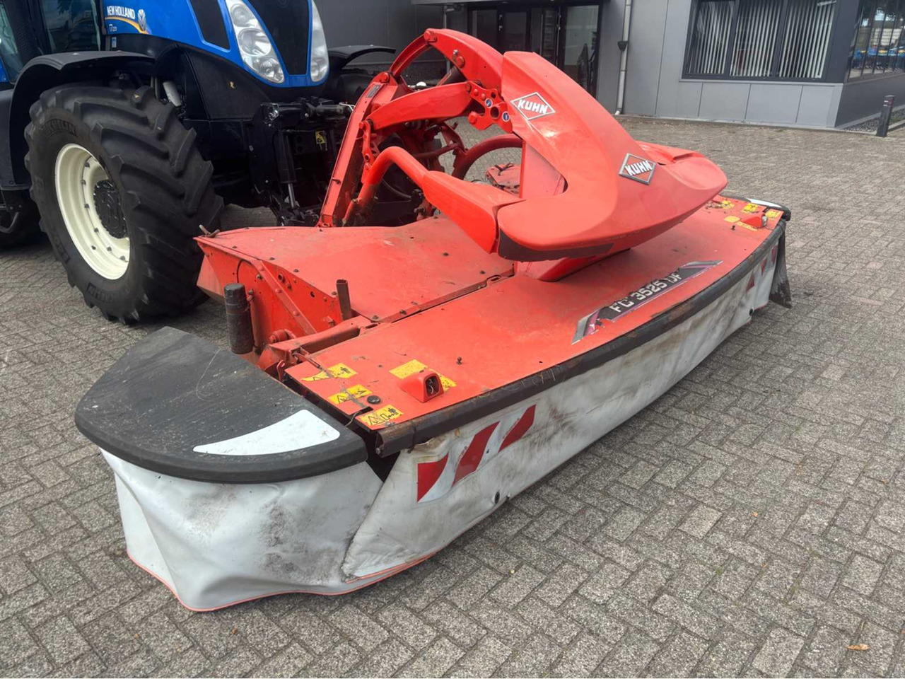 Kuhn FC3525DF en FC10030D - Flail mower/ Mulcher: picture 5 Kuhn FC3525DF en FC10030D - Flail mower/ Mulcher: picture 5