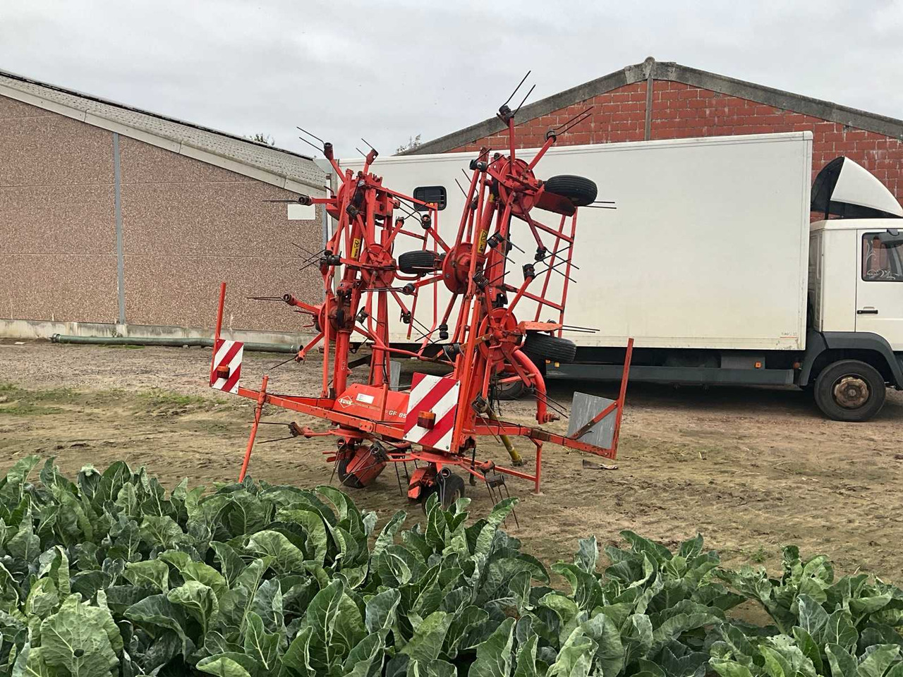 Kuhn GF8501MHO - Hay and forage equipment: picture 4 Kuhn GF8501MHO - Hay and forage equipment: picture 4