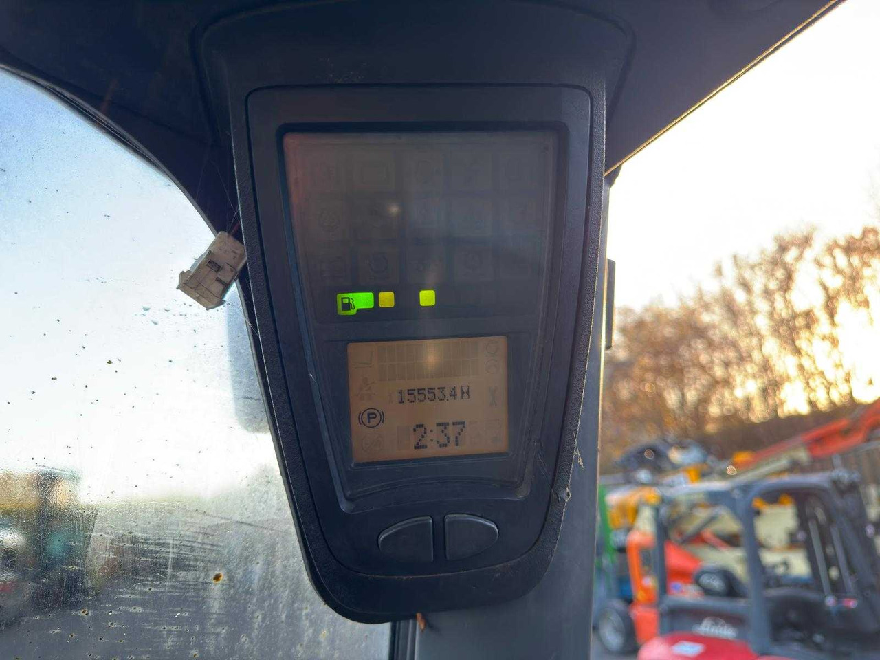 LINDE - 2013 - H50D - FORKLIFT TRUCK - Forklift: picture 3 LINDE - 2013 - H50D - FORKLIFT TRUCK - Forklift: picture 3