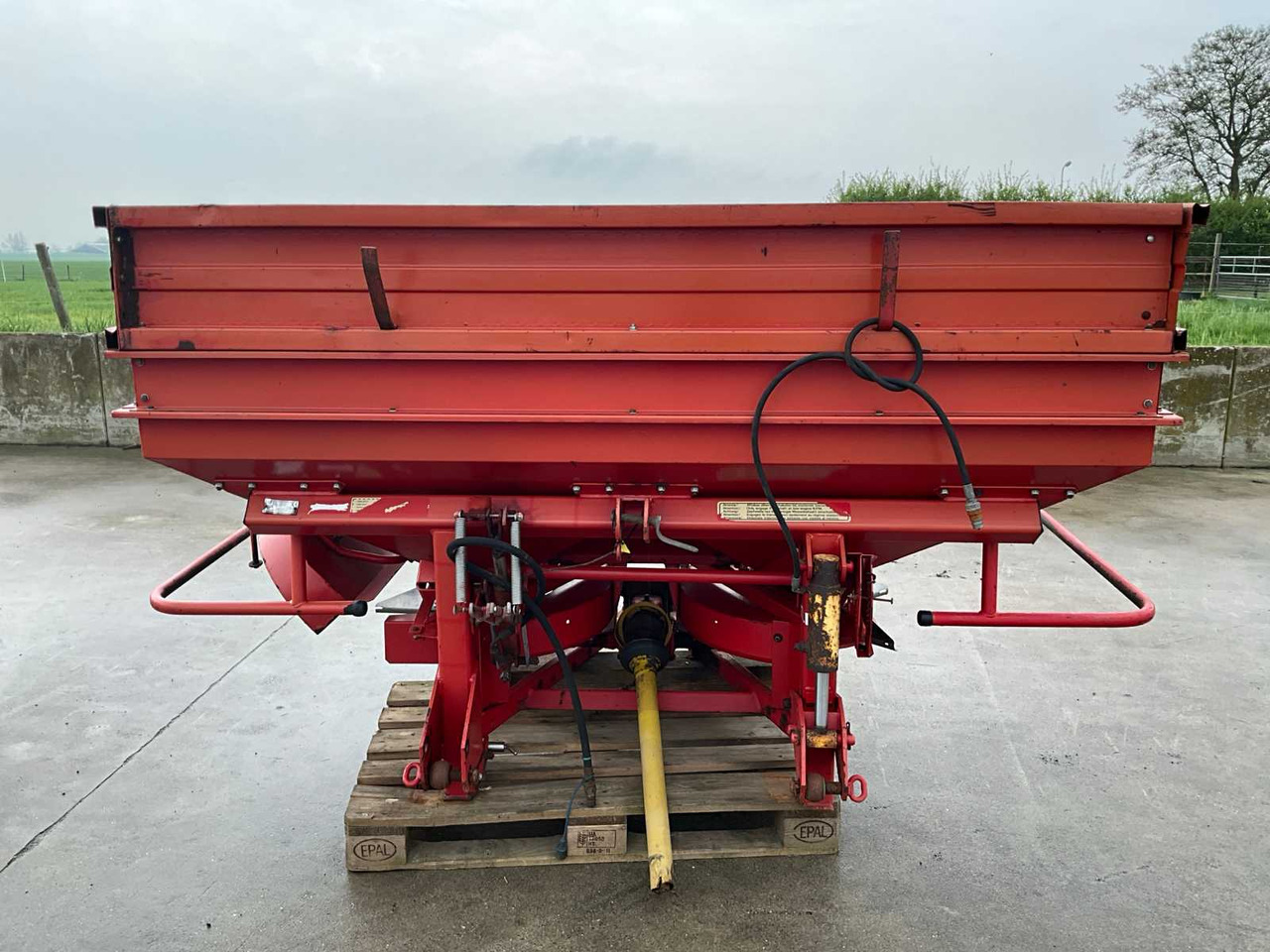 Lely Centerliner SL - Fertilizer spreader: picture 2 Lely Centerliner SL - Fertilizer spreader: picture 2