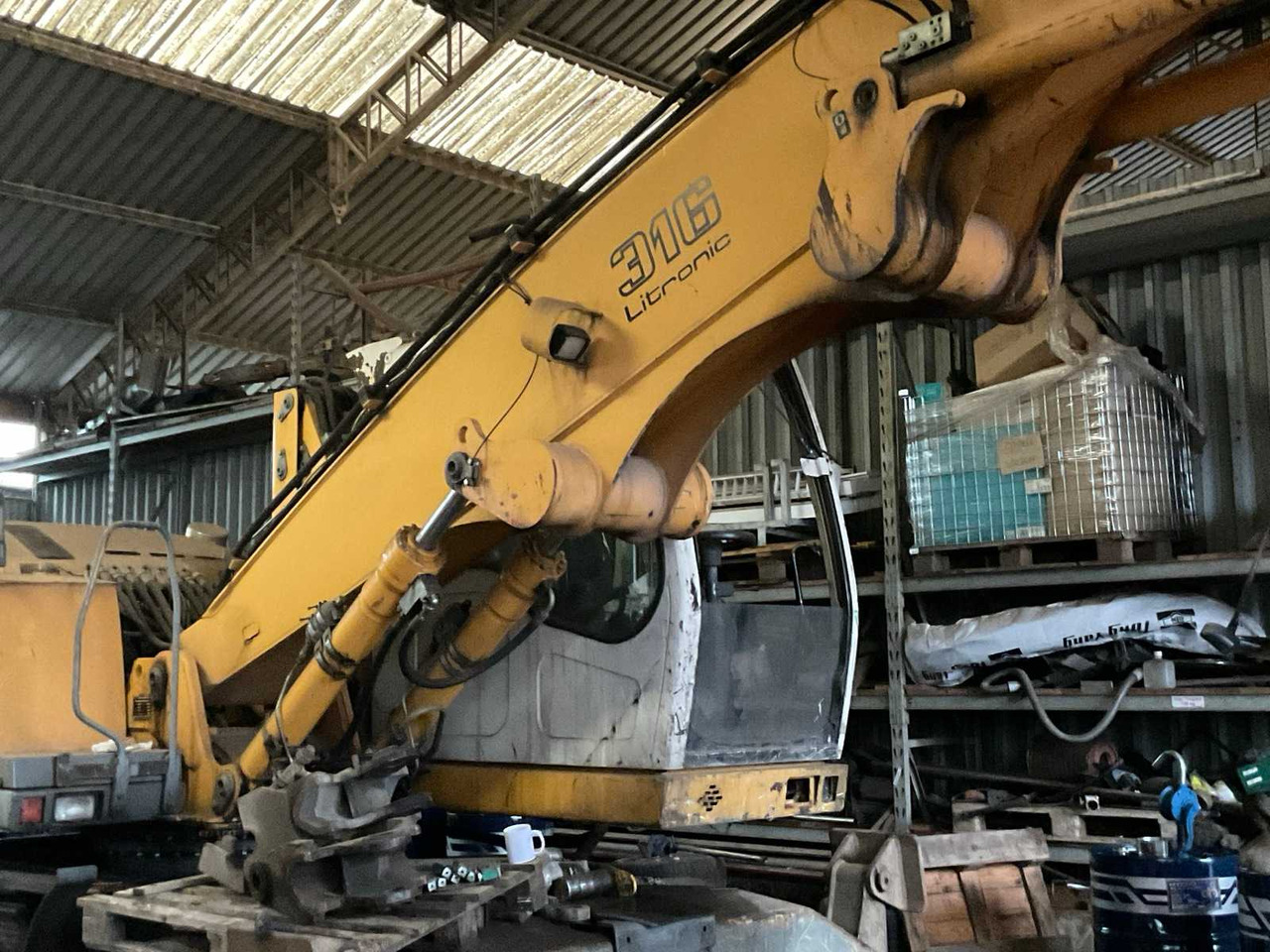 Liebherr A 316 Litronic - Backhoe loader: picture 5 Liebherr A 316 Litronic - Backhoe loader: picture 5