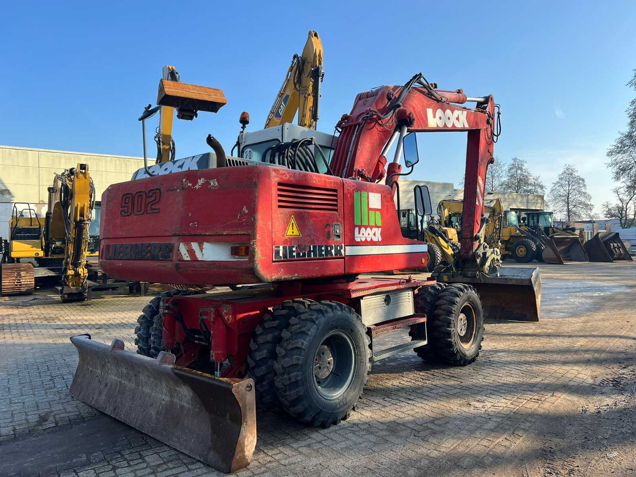 Liebherr A902 - Wheel excavator: picture 4 Liebherr A902 - Wheel excavator: picture 4