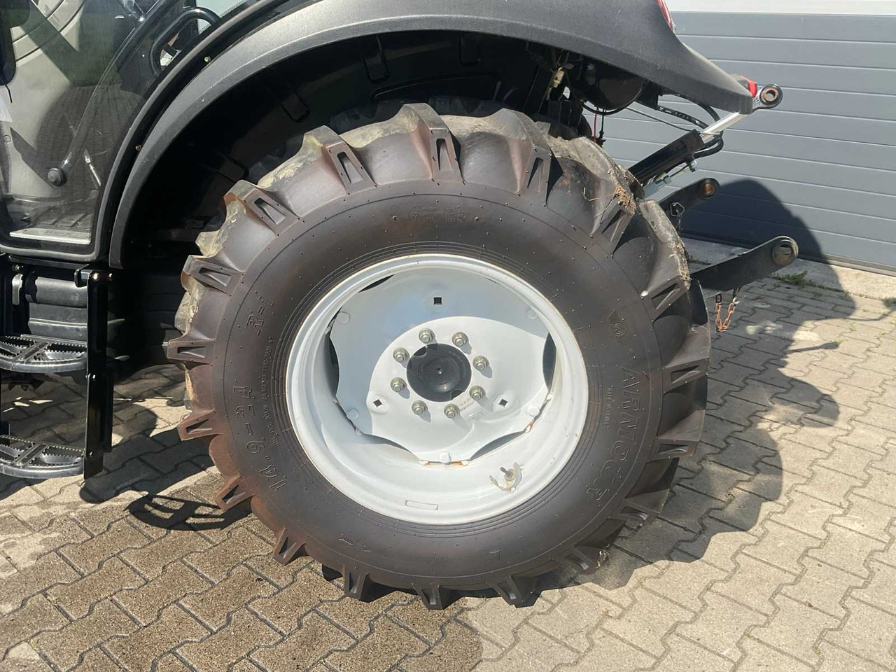Farm tractor Lovol 504 TB-3: picture 10