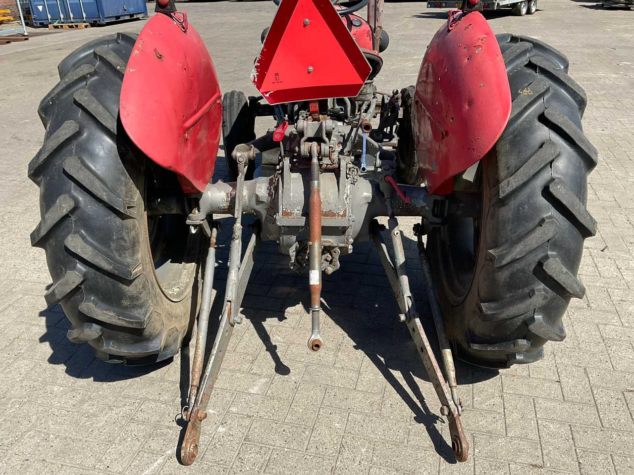 Massey Ferguson - Compact tractor: picture 5 Massey Ferguson - Compact tractor: picture 5