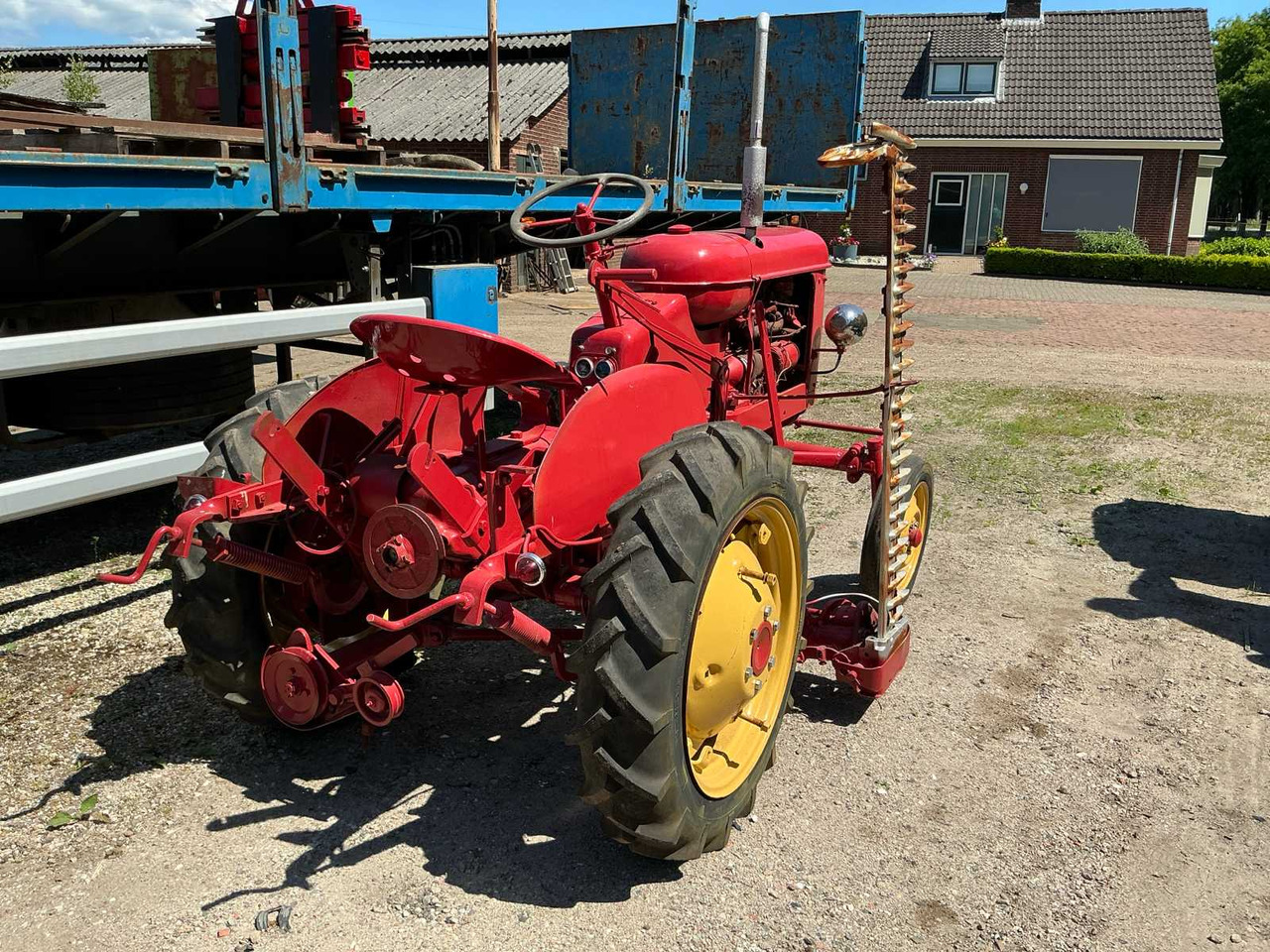 Massey-Harris Pony - Farm tractor: picture 3 Massey-Harris Pony - Farm tractor: picture 3