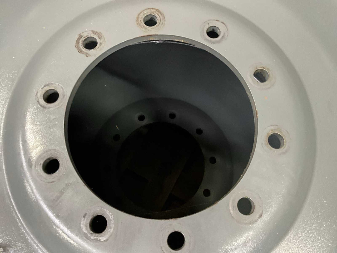 Wheels and tires for Farm tractor Michelin Spraybib: picture 6 Wheels and tires for Farm tractor Michelin Spraybib: picture 6