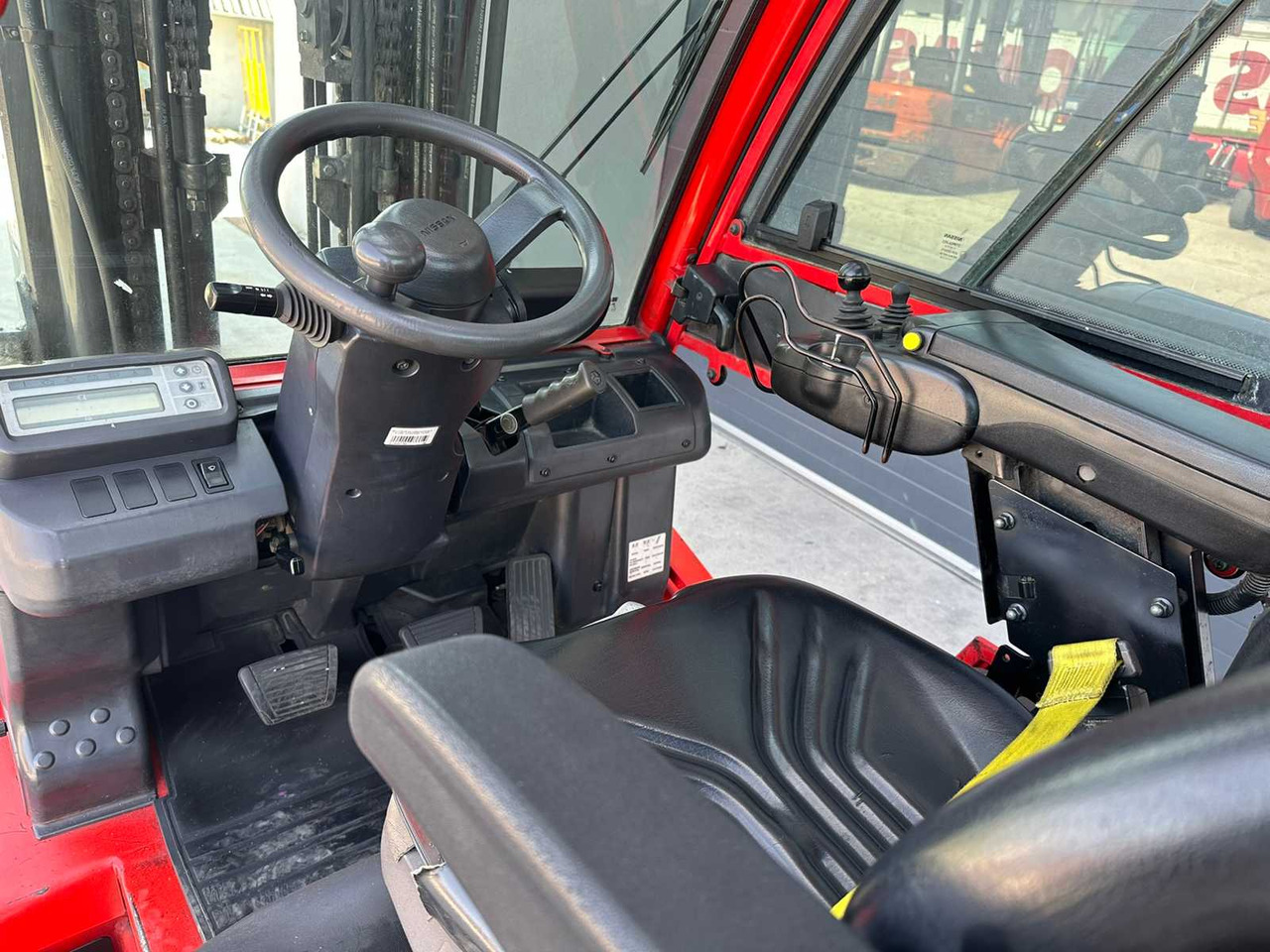 NISSAN - UG1D2A30LQ - FORKLIFT TRUCKS - 2008 - Forklift: picture 5 NISSAN - UG1D2A30LQ - FORKLIFT TRUCKS - 2008 - Forklift: picture 5